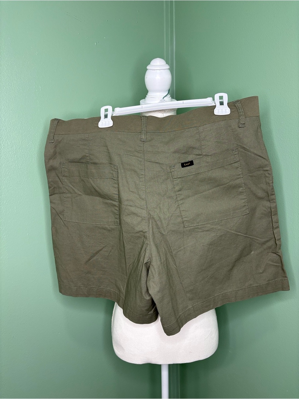 Lee woman Olive Utility Flat Front Shorts